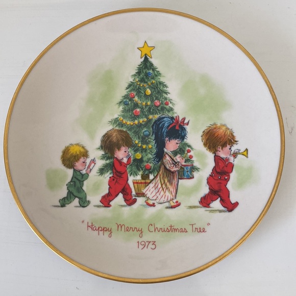 1973 Moppets Christmas Gorham China Collectible Plate 8.5” - Picture 5 of 5